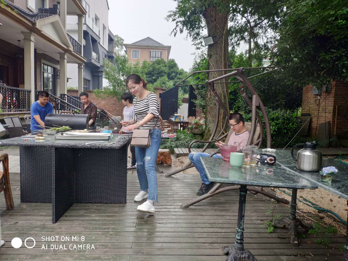 b098a1d1ad8fe99ad0a51e66a854d1d